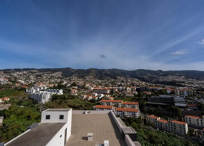 View By Homie Funchal (Madeira)